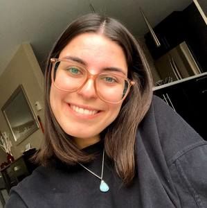 Meet your Posher, Émily